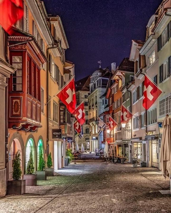 Lion Bb Swiss Leilighet Zürich Eksteriør bilde